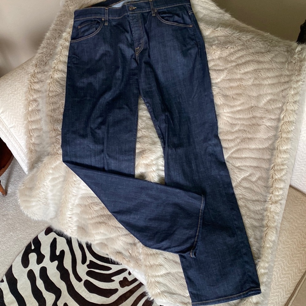 7 For All Mankind - Mens Austyn jeans - size 38 - Inseam is 34”